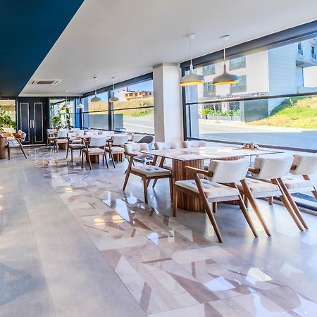 Heaven Premium Hotel Restaurant & Airport Shuttle Arnavutkoy المظهر الخارجي الصورة