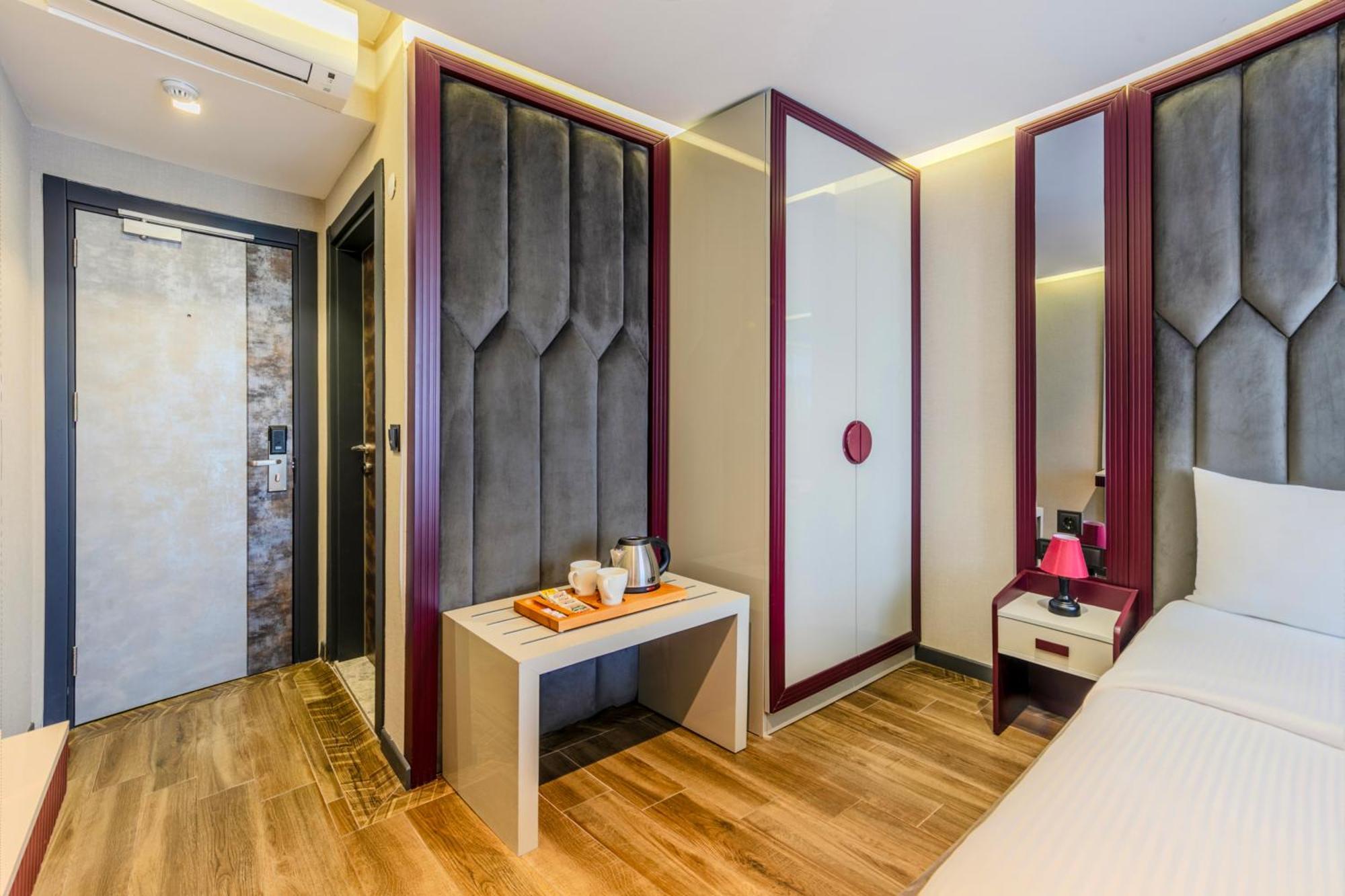 Heaven Premium Hotel Restaurant & Airport Shuttle Arnavutkoy المظهر الخارجي الصورة
