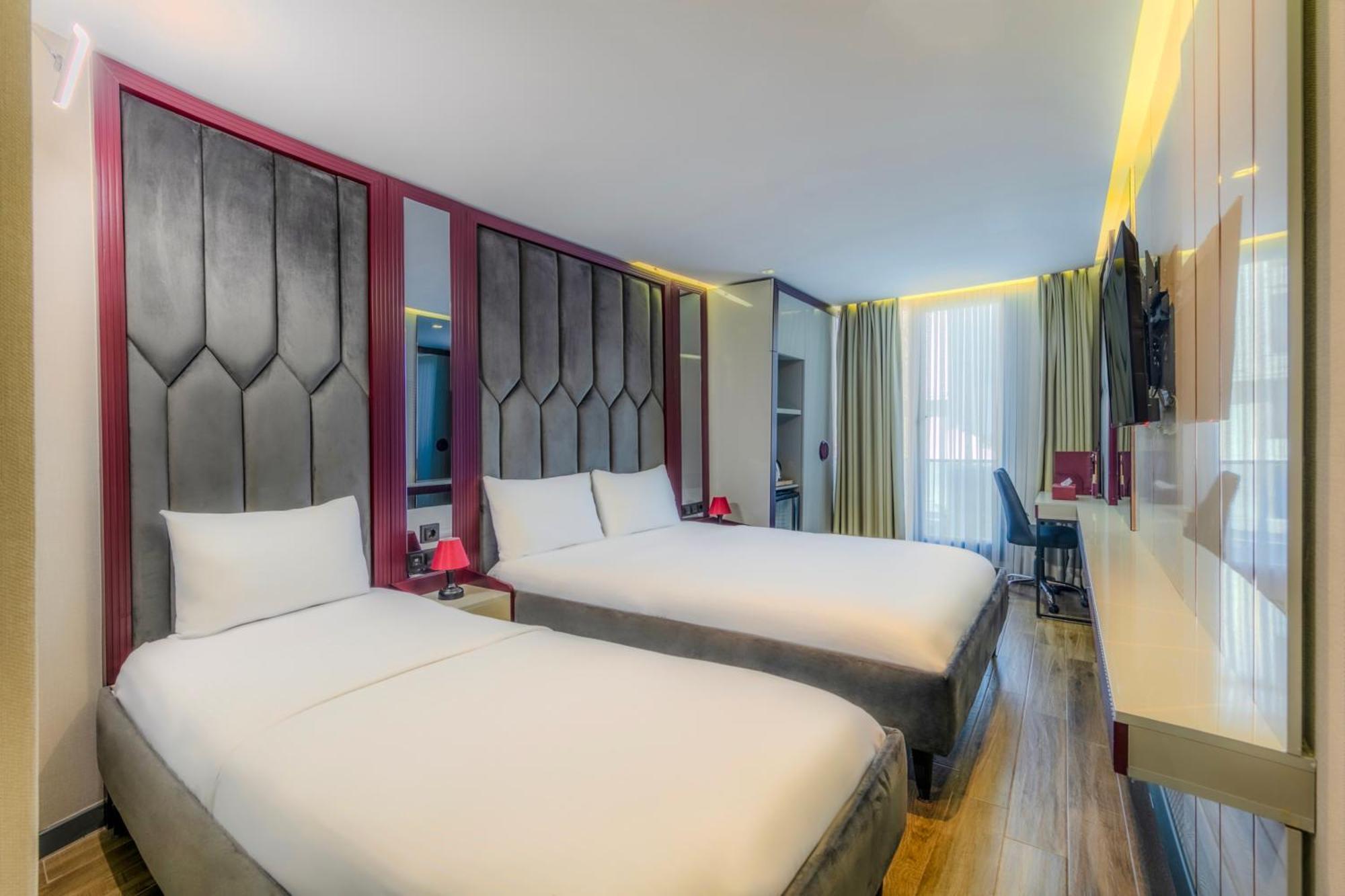 Heaven Premium Hotel Restaurant & Airport Shuttle Arnavutkoy المظهر الخارجي الصورة